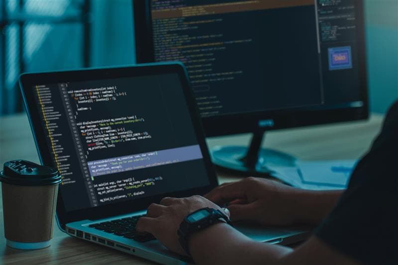 Detecta ataques de infostealers através da vulnerabilidade do Clawdbot